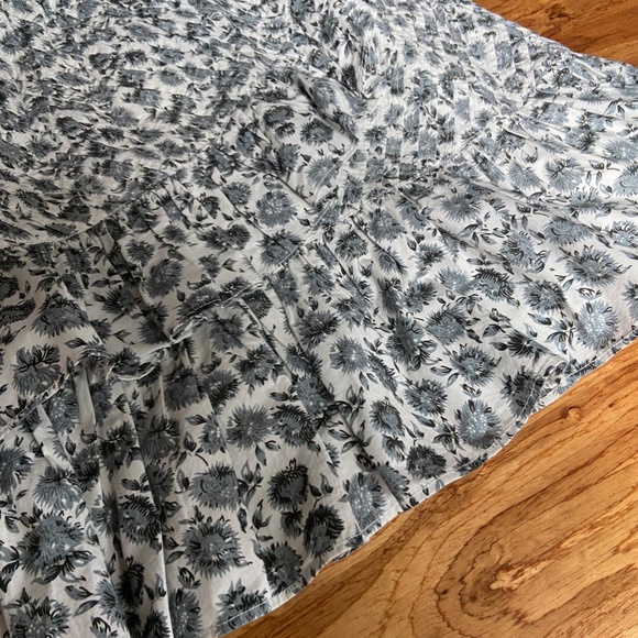 NWT LoveShackFancy LSF Floreen dress in warm grey size XS - Picture 9 of 16